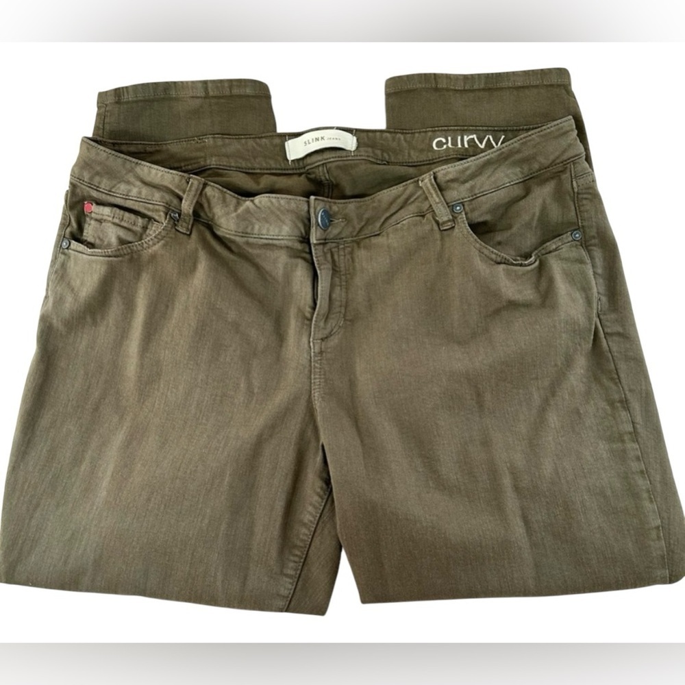 SLINK Curvy Capri Jeans - Picture 3 of 4